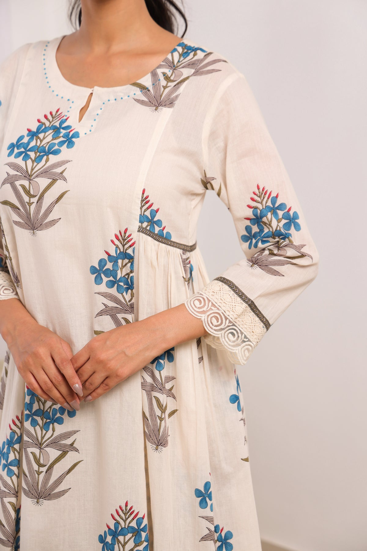 Cream Mul Cotton Gathered Kurta with Blue Floral Motifs, Lace & Bead Work – Pant Set