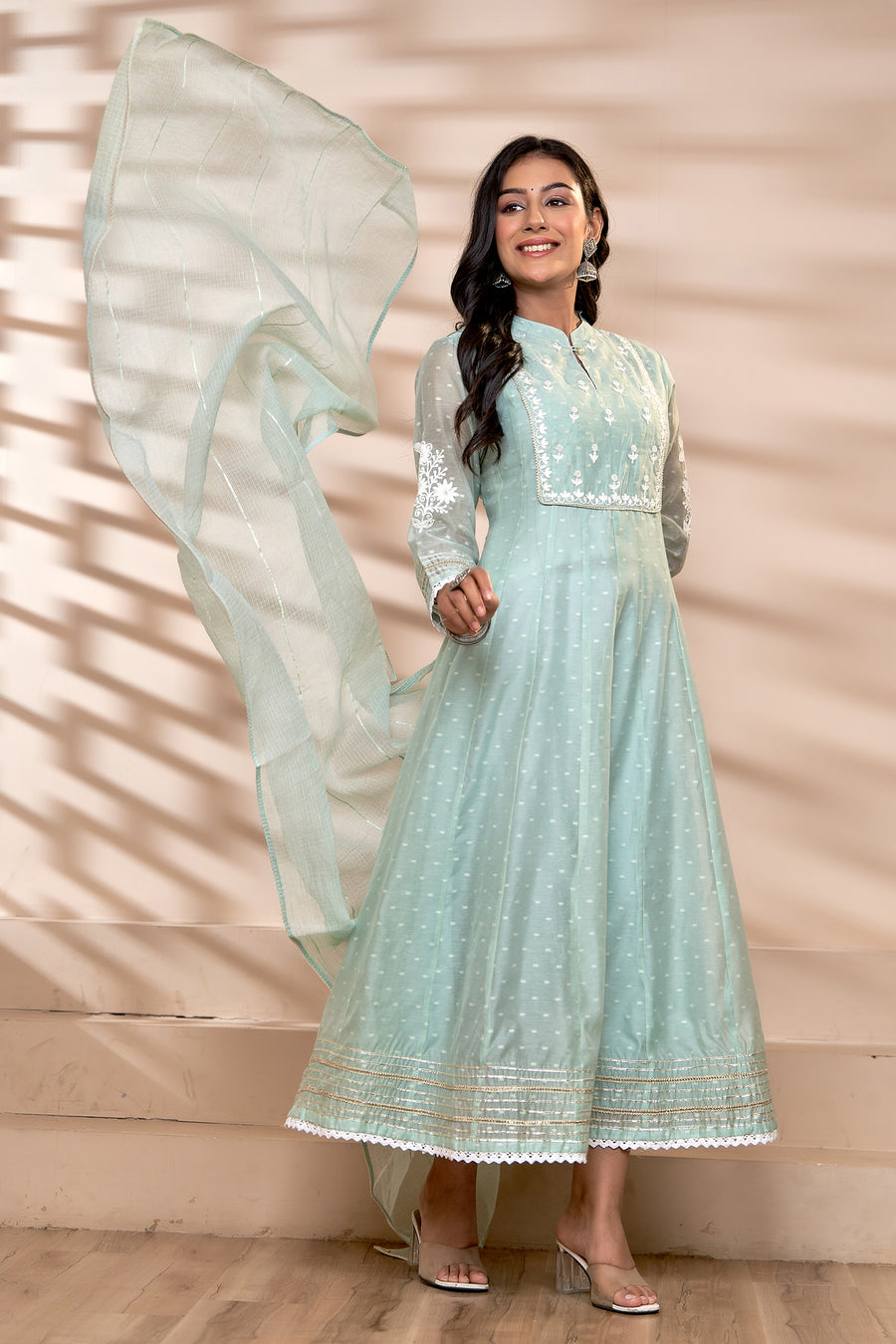 Sea Green Chanderi Thread Aari Embroidered Kalidaar Dupatta Set