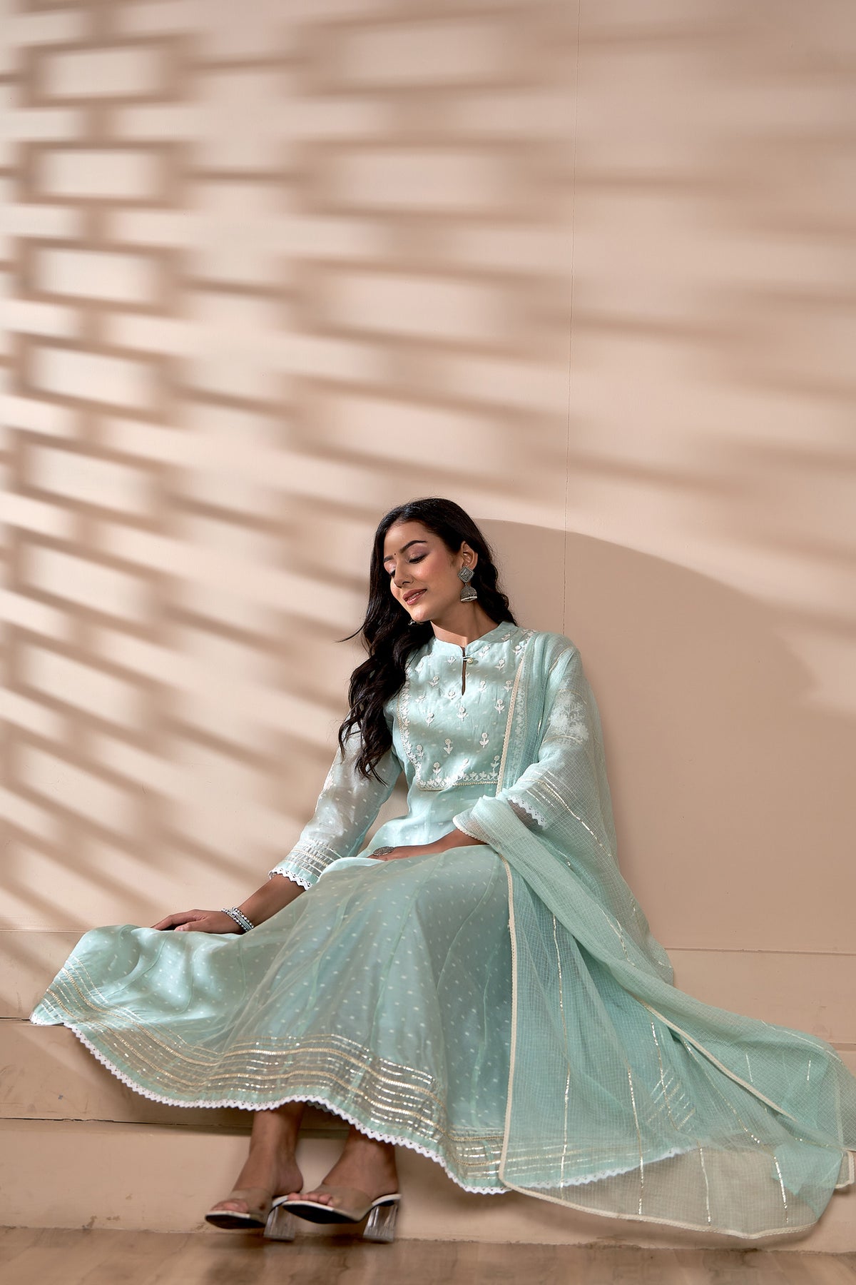 Sea Green Chanderi Thread Aari Embroidered Kalidaar Dupatta Set