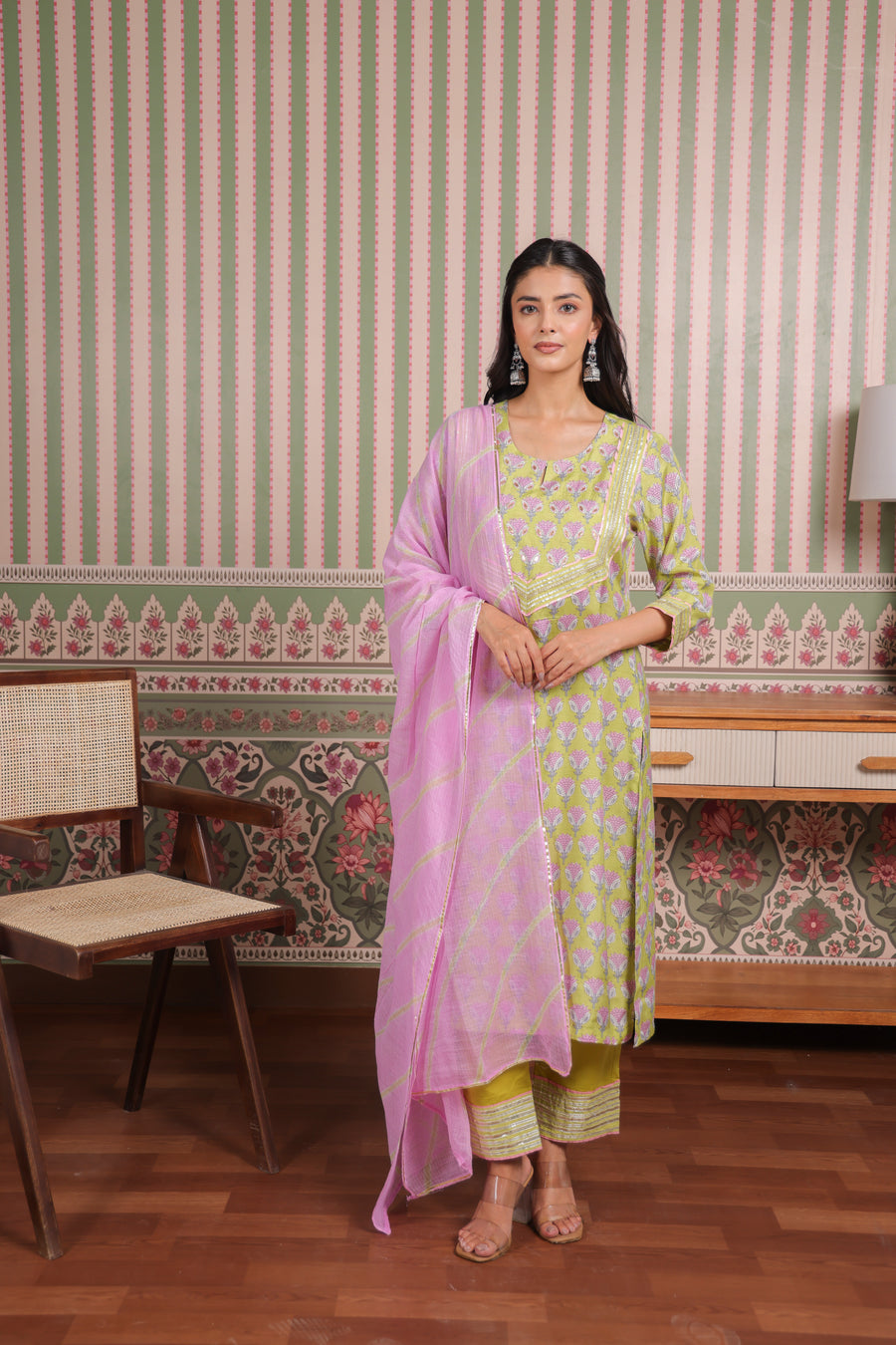 Green Printed Muslin Gota Patti Zari Embroidered Suit Set