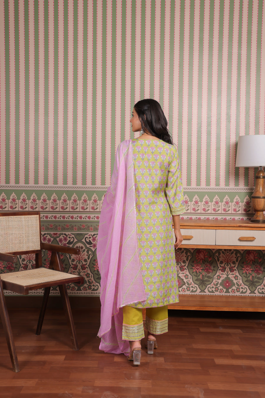 Green Printed Muslin Gota Patti Zari Embroidered Suit Set
