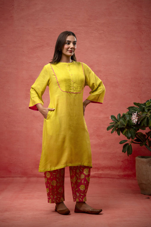 Parrot Green Viscose Linen Co-Ord Set with Bead Work