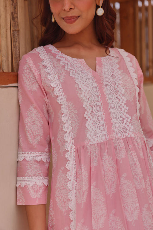 Pink Paisley Printed Cotton Kurta Pant Set With Lace Detail