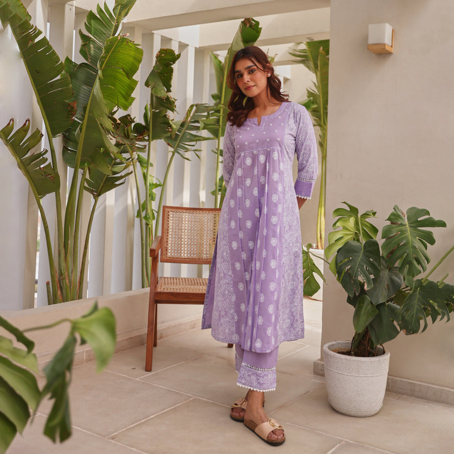 Lavender Chunakhari Printed Cotton Kurta Set with Lace & Pearl Work