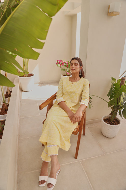 Yellow Chunakhari Printed Cotton Kurta Set with Pearl & Lace Work