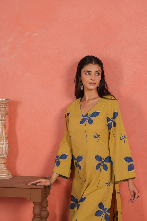 Yellow Cotton Slub Kurta Pant Set with Beads Hand Work