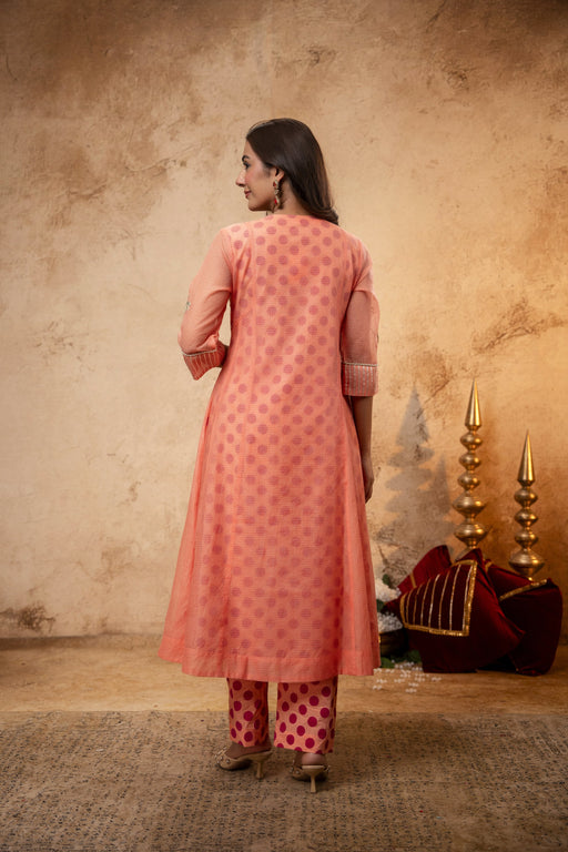 Aari Gota Work Peach Kota Doria Kurta Set with Polka Print Inner & Pant