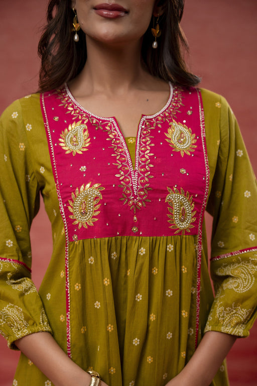 Green Cotton Kurta Set with Hand Gota Patti Work