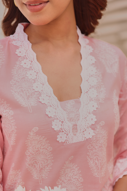 Peach Paisley Printed Cotton Kurta Pant Set With Lace Detail