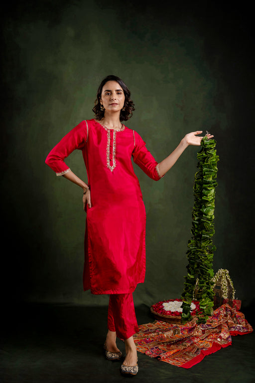 Rani Silk Embroidered Round Neck Co-Ord Set