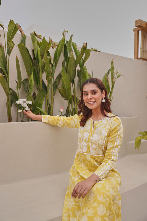 Yellow Floral Printed Mulmul Kurta With Lucknowi Embroidery
