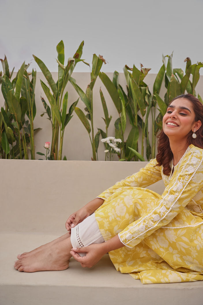 Yellow Floral Printed Mulmul Kurta With Lucknowi Embroidery