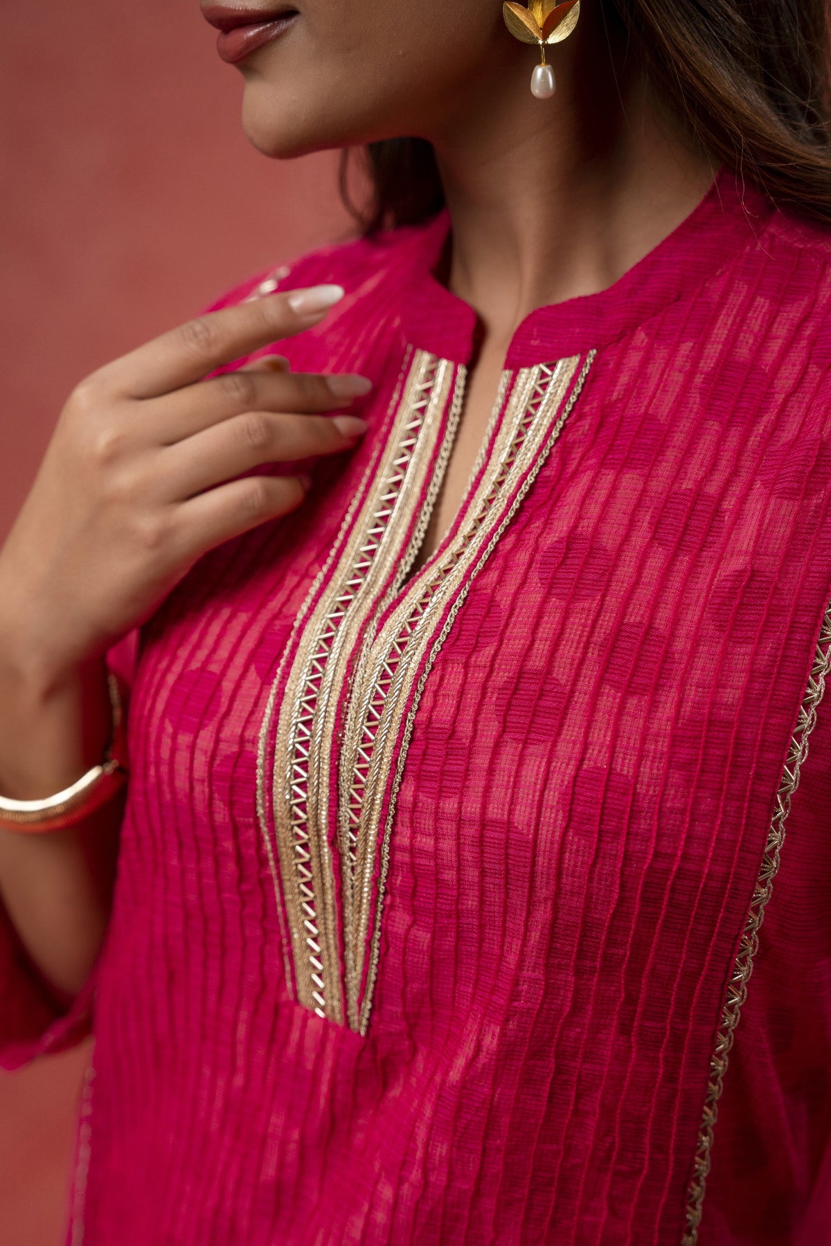 Zari Work Rani Kota Doria Kurta Set with Polka Print Inner & Pant