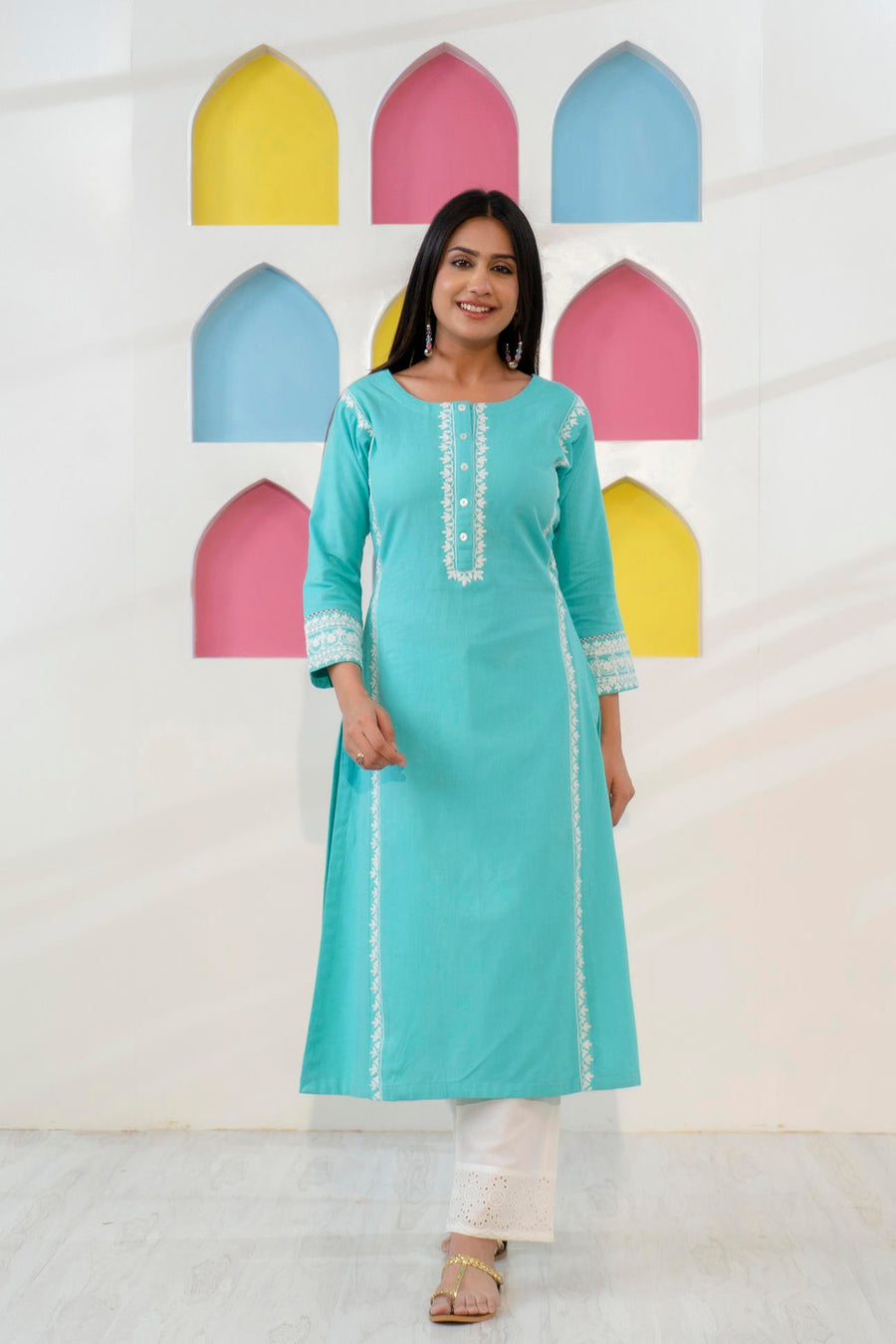 Sea Green Aari Embroidered Straight Kurta