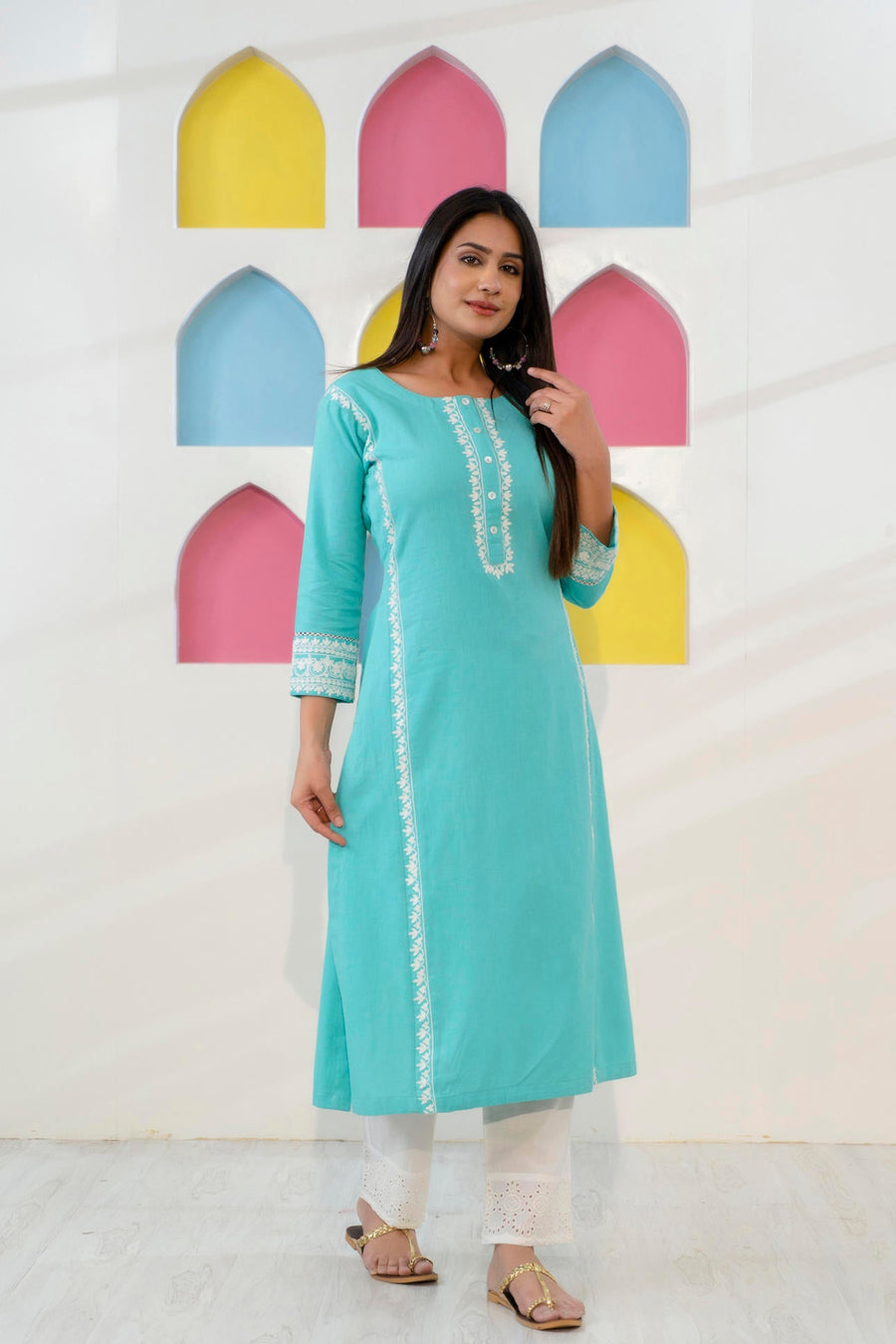 Sea Green Aari Embroidered Straight Kurta