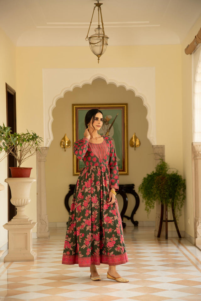 Floral Green Printed Angrakha Kalidaar Kurta