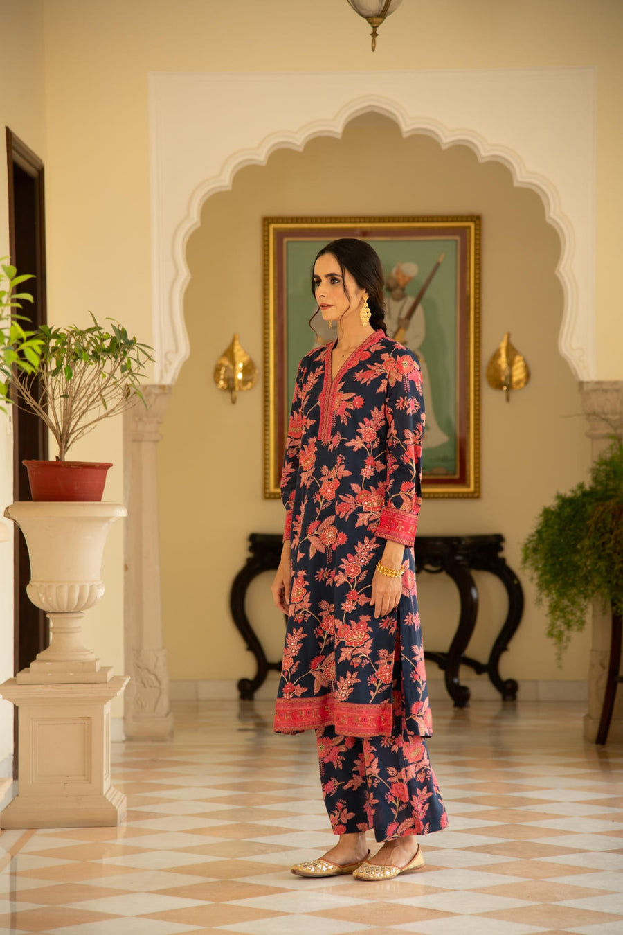 Blue Floral Printed Embroidered Kurta Pant Co-Ord Set