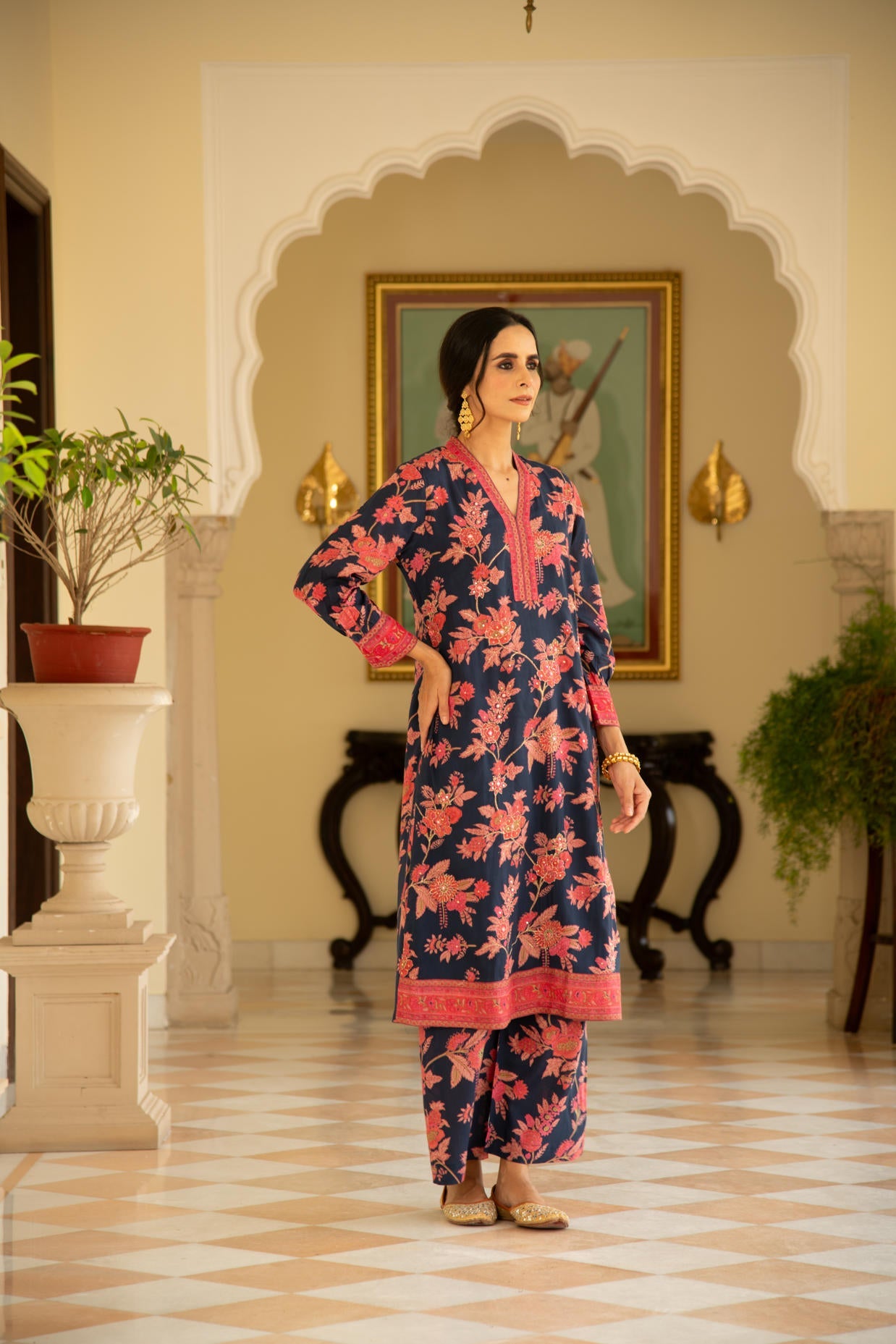 Blue Floral Printed Embroidered Kurta Pant Co-Ord Set