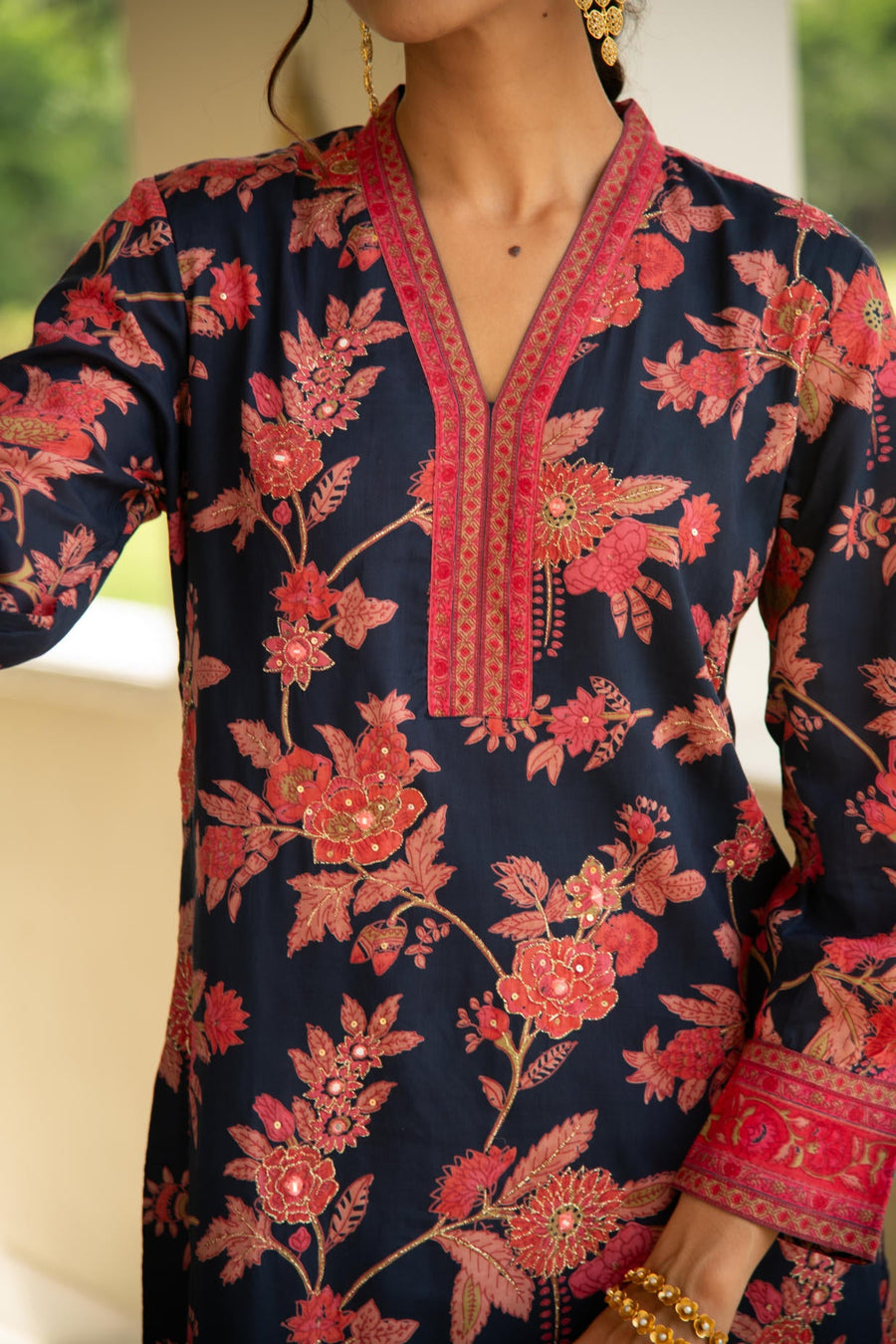 Blue Floral Printed Embroidered Kurta Pant Co-Ord Set
