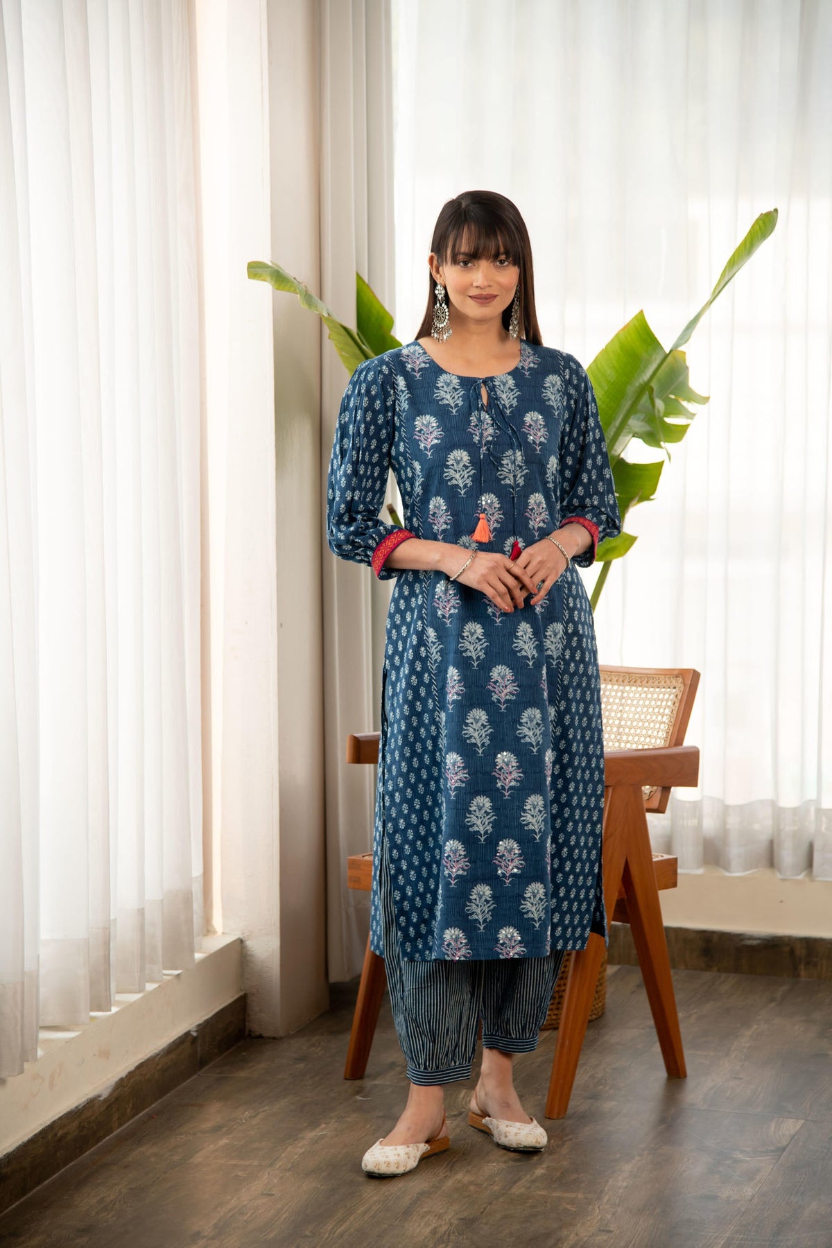 Indigo Blue Printed Straight Kurta