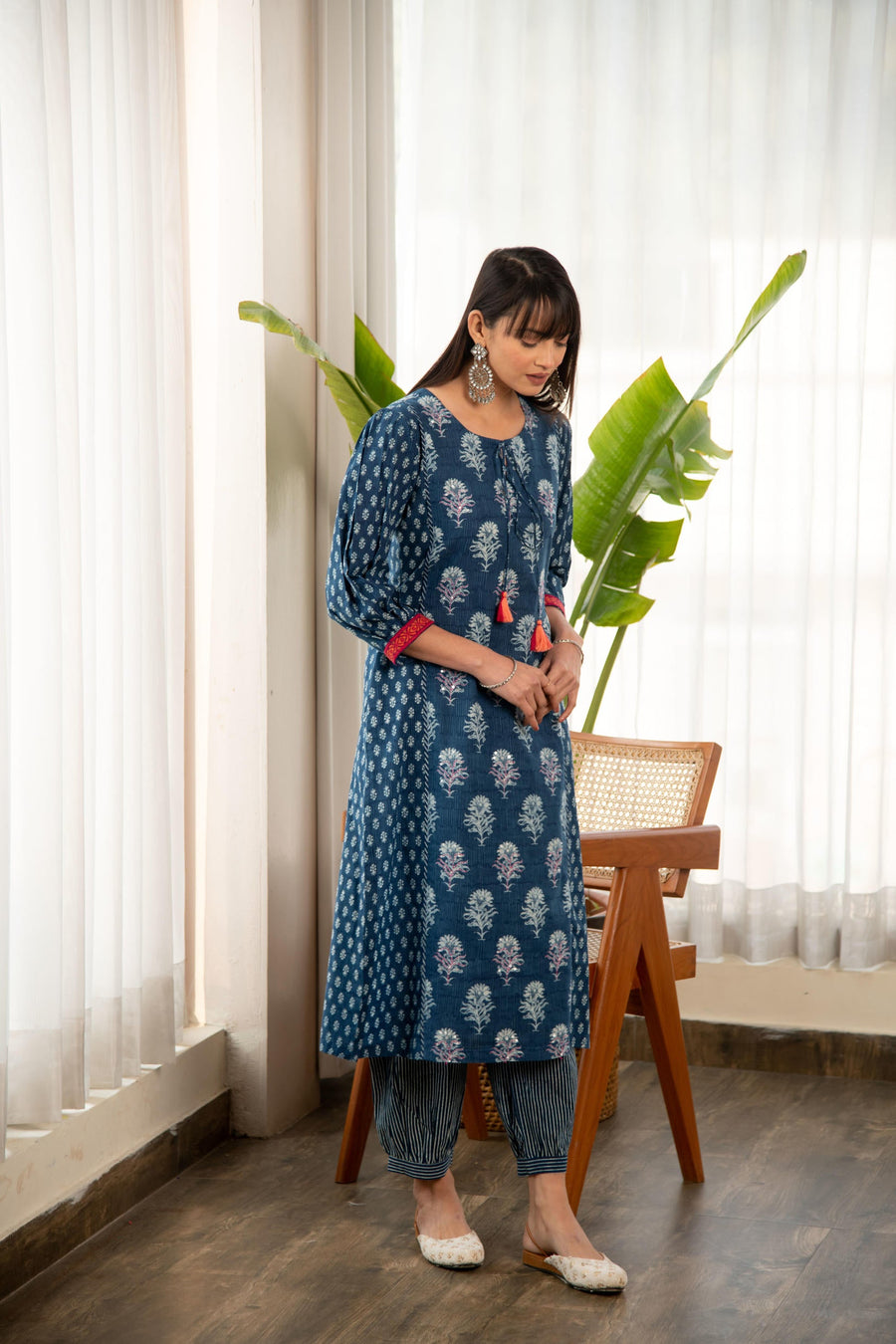Indigo Blue Printed Straight Kurta