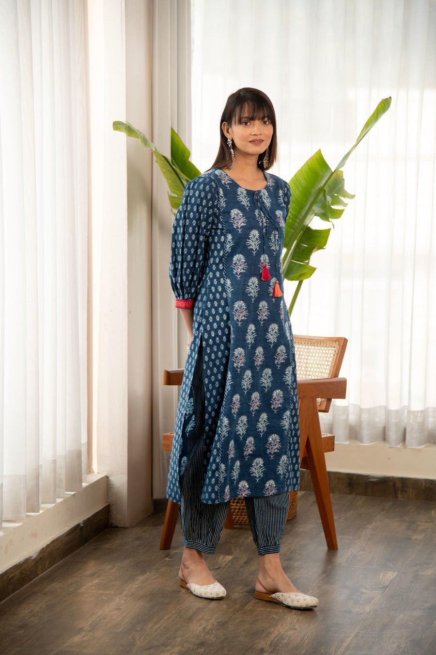 Indigo Blue Printed Straight Kurta