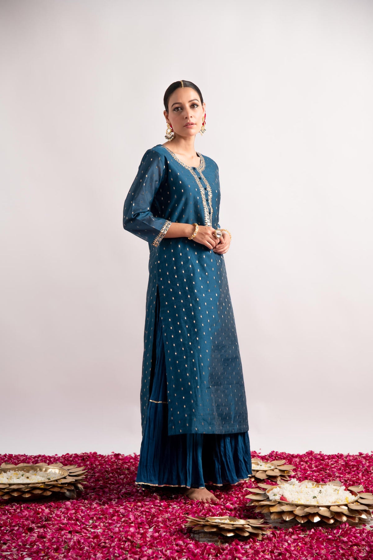 Teal Zari Woven Silk Chanderi Straight Kurta