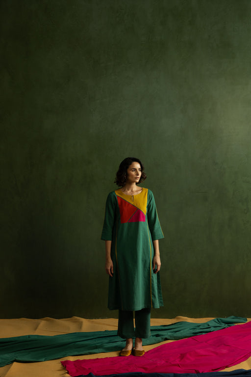 Green Cotton Linen Kurta Pant Set in Colour Block