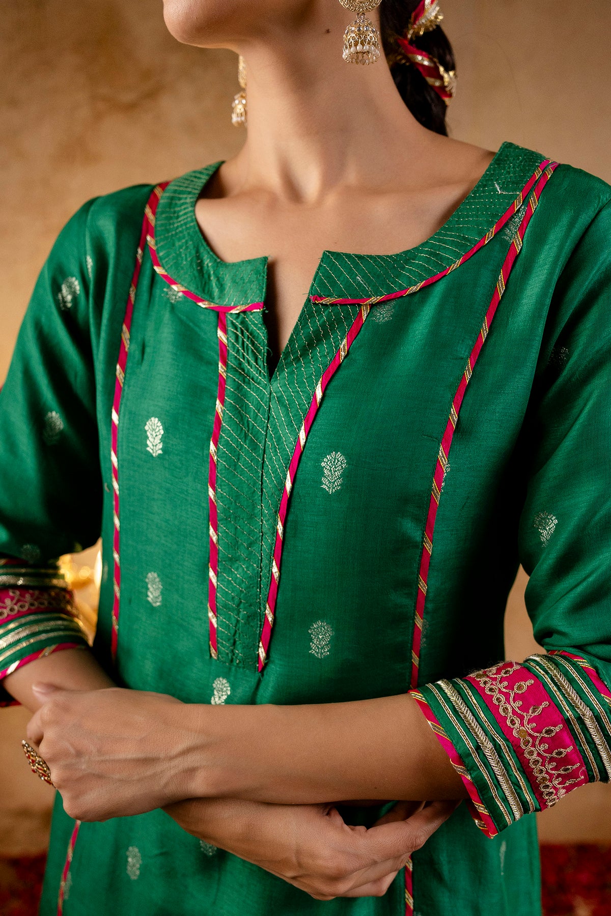 Green Russian Silk Jacquard Booti Embroidered Kurta with Silk Pant