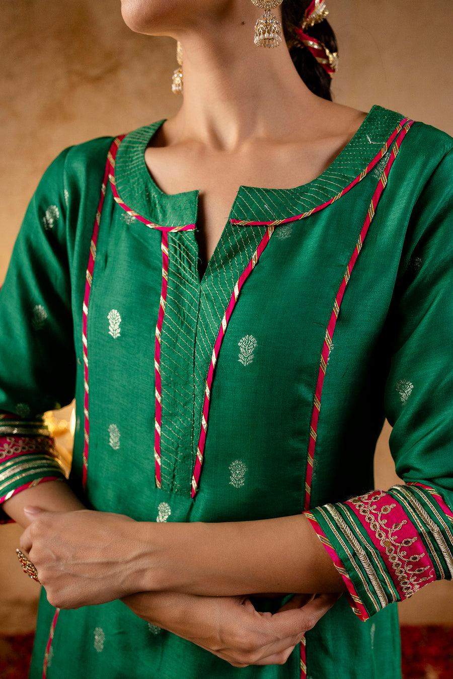 Green Russian Silk Jacquard Booti Embroidered Kurta with Silk Pant