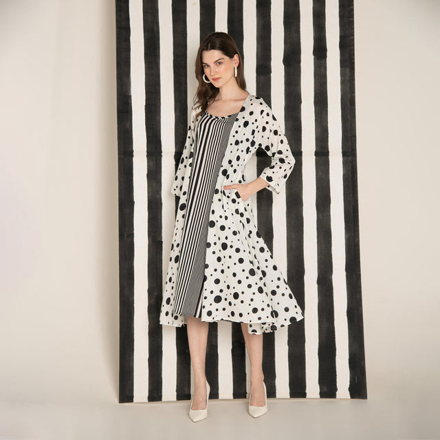 Monochrome Polka Dot Cotton Over-sized Long Shrug with Stripes Inner.