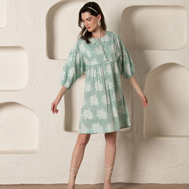 Pastel Green Flower Print Loose Fit Gathered Dress