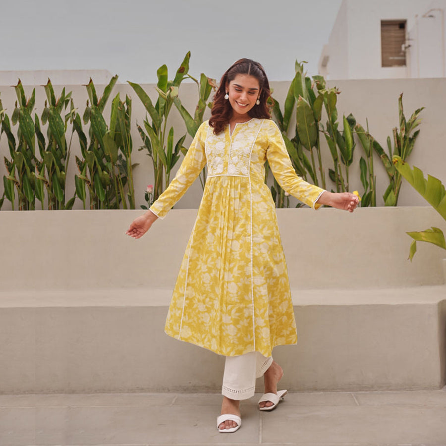 Yellow Floral Printed Mulmul Kurta With Lucknowi Embroidery