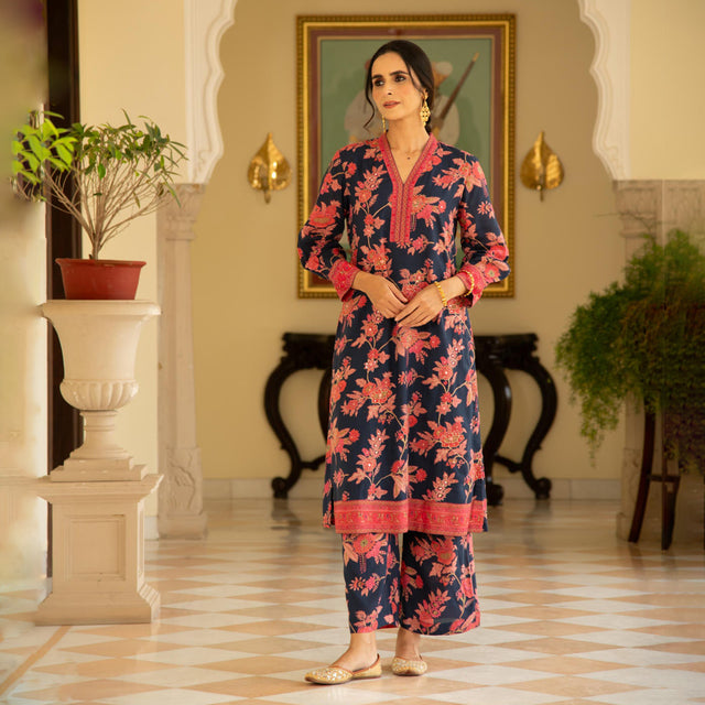 Blue Floral Printed Embroidered Kurta Pant Co-Ord Set